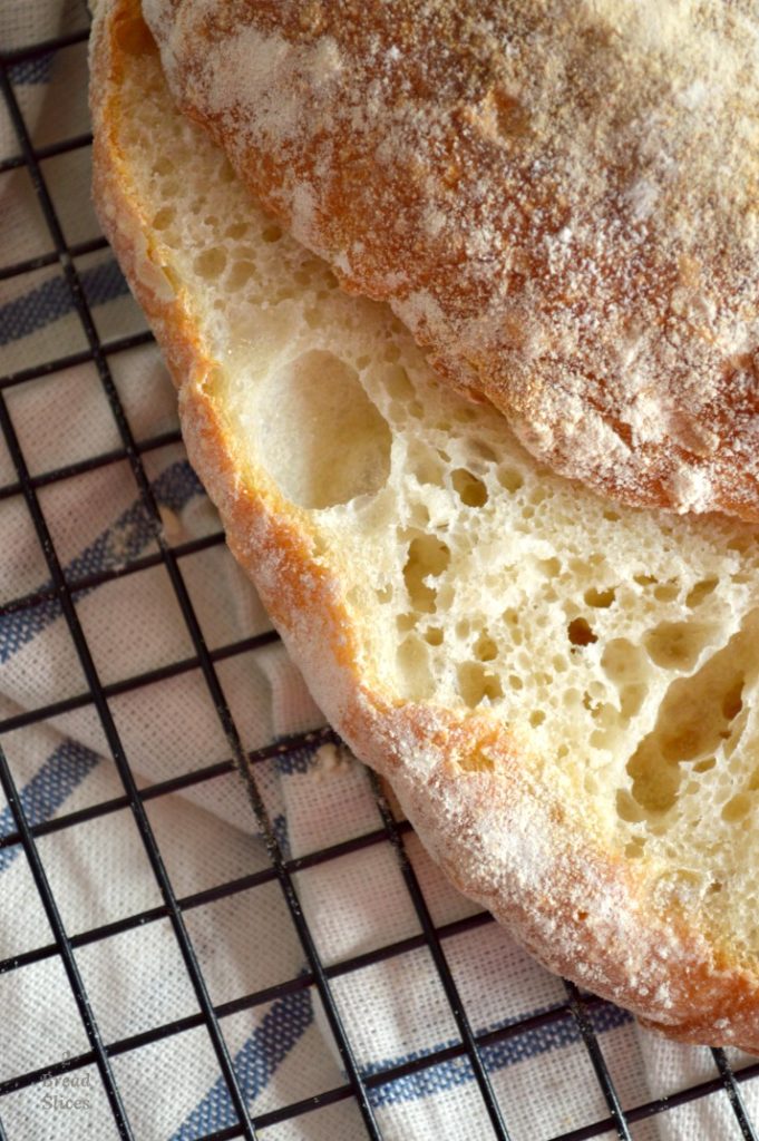 Cómo hacer Pan Chapata sin Masa Madre 2 Bread Slices